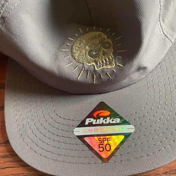 Pukka Gray Cap with Skull Design 🚲 ☠️ NWT - Picture 2 of 4